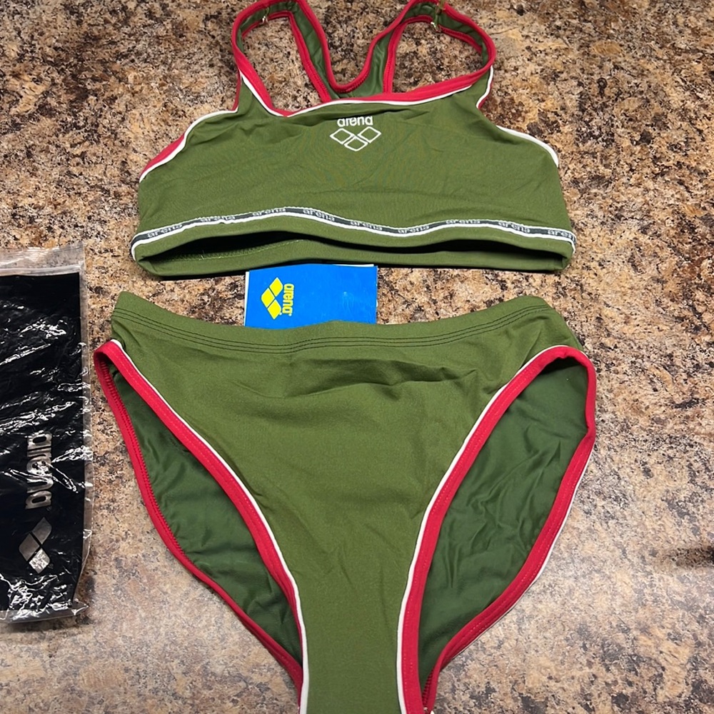 Arena Retro two piece swim training.